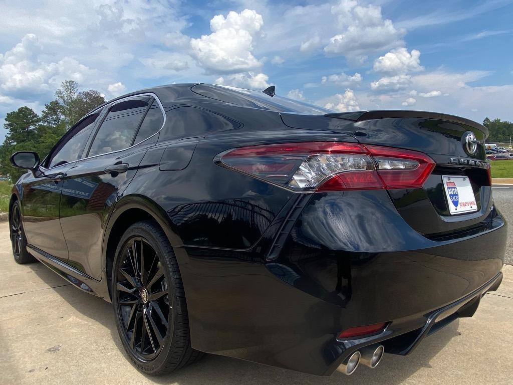 2023 Toyota Camry XSE - Photo 6