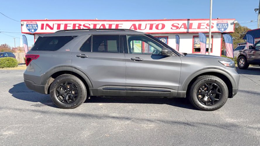 2022 Ford Explorer