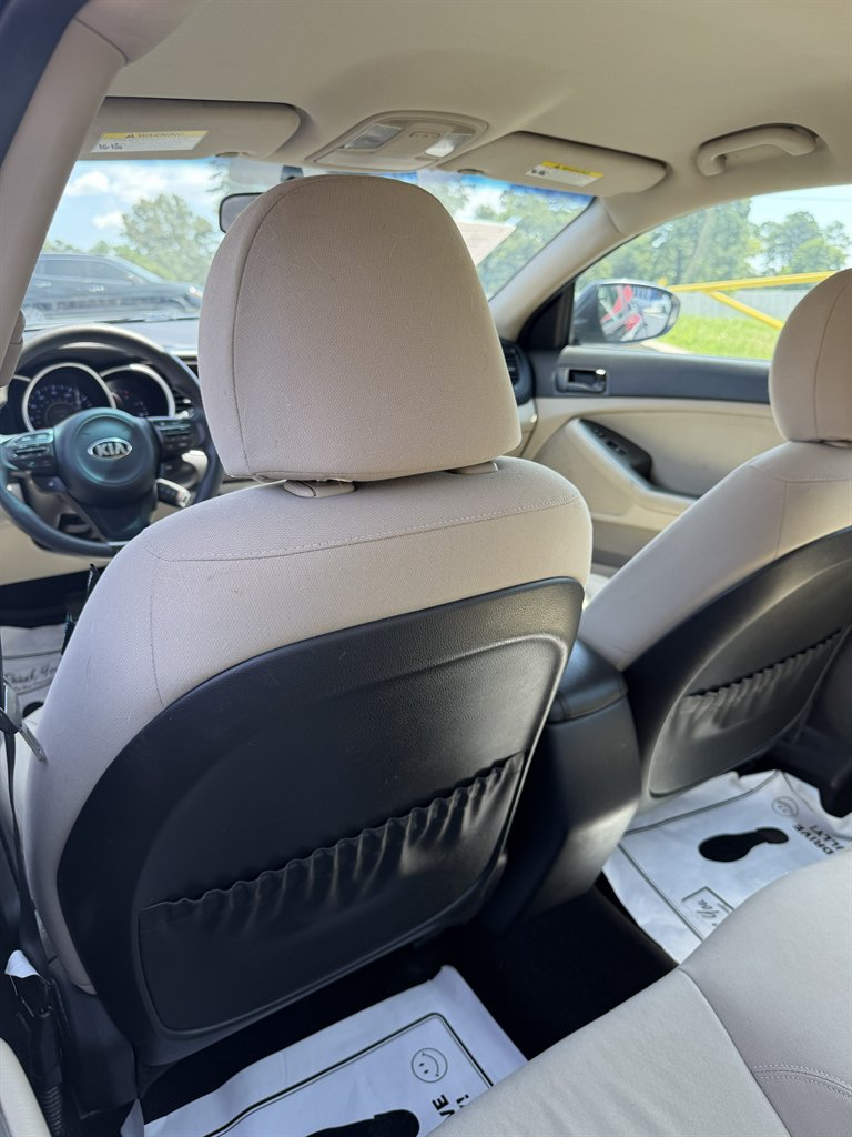 2015 Kia Optima LX - Photo 8