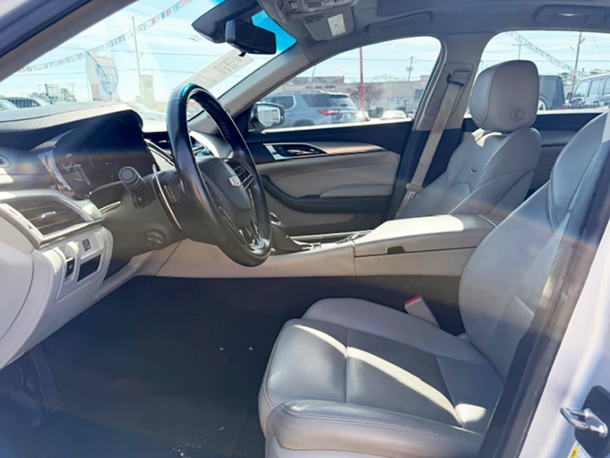 2017 Cadillac CTS Sedan Luxury - Photo 9